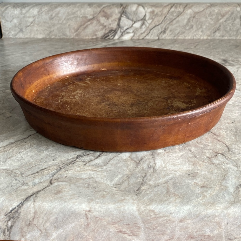 Pampered Chef Brown Round Baking Dish